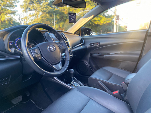Toyota Yaris 1.5 16V FLEX SEDAN XLS CONNECT MULTIDRIVE