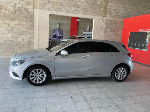 Mercedes-Benz Clase A 1.6 A 200 At Urban B.efficiency 156cv