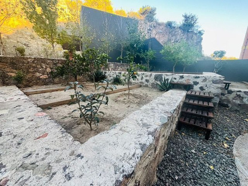 Se Vende Pent House En Loma Dorada De 491 M2, Único E Indescriptible.