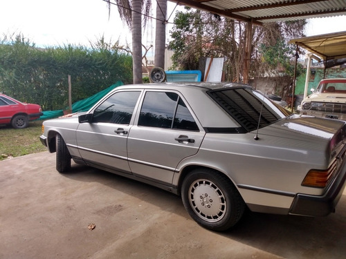 Imagen 8 de 15 de Mercedes Benz 190 E 190 E 2.3- Aut
