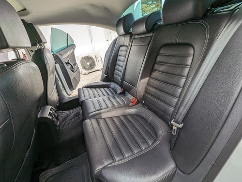 Volkswagen CC 2.0 At