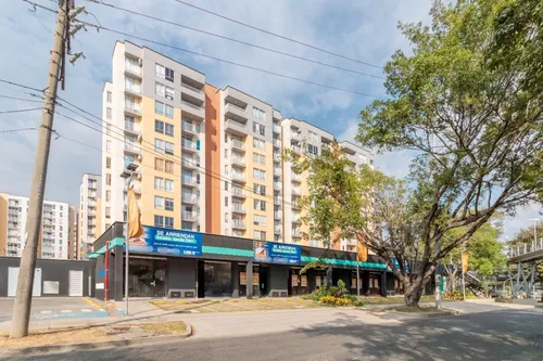 Local En Arriendo En Brisas De Los Álamos. Cod A1023092