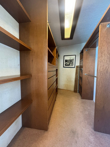 Casa En Venta, Prado Largo, 3 Recámaras.
