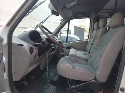 Imagen 6 de 9 de Renault Master 2.8 D F. Corto L1h1 2003