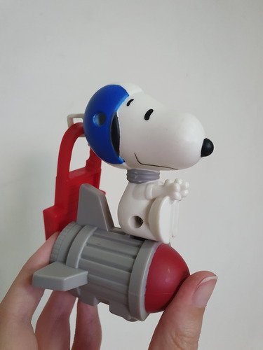Kit 2 Bonecos Chaveiros Snoopy Mcdonald's (Usado)