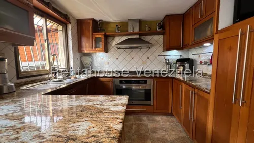 Hermoso Townhouse En La Union