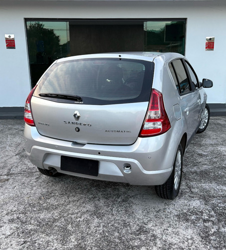 Renault Sandero 1.6 16v Privilège Hi-flex Aut. 5p