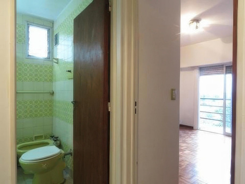 Departamento En Venta - 2 Dormitorios 1 Baño - 65 Mts2 - Wilde, Avellaneda