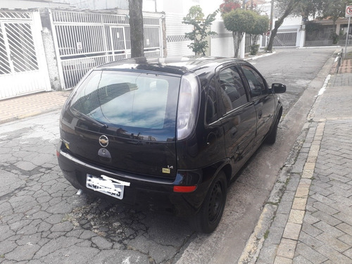 Imagem 2 de 11 de Chevrolet Corsa 2011 1.4 Maxx Econoflex 5p