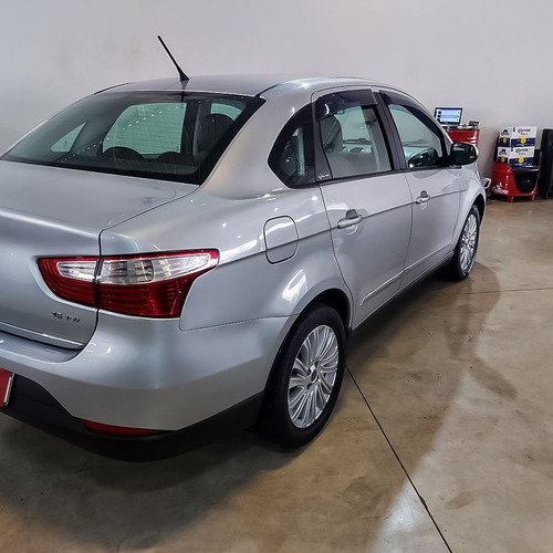 Imagem 7 de 7 de Fiat Grand Siena 1.6 Mpi Essence 16v