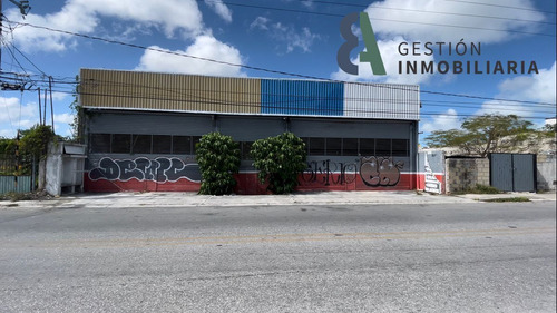 Local Comercial En Venta En Av. Puerto Juarez En Cancun Qroo. Clv24.