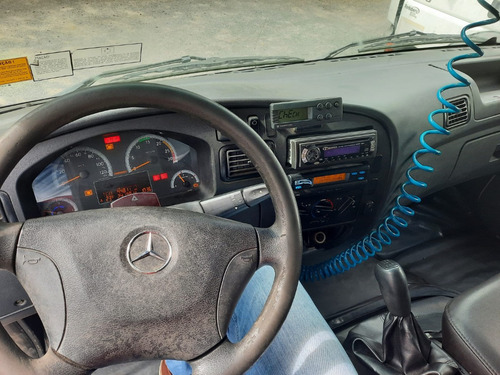 Imagem 5 de 6 de Mercedes Benz 1016 Branco 2013