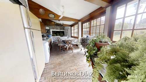 Casa - Playa Mansa- Ref: 344