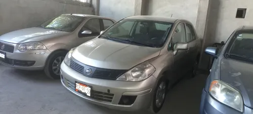 Nissan Tiida 1.8 Advance Sedan Mt