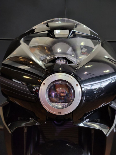 Imagen 16 de 25 de Moto Mv Agusta Superveloce 800 Negra