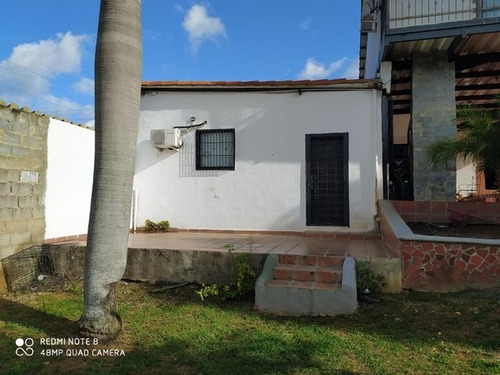 Imagen 25 de 30 de Casa En Venta En Agua Viva Cabudare Lara 0.4.2.4.5.9.3.7.5.4.2/ Rent-a-house Mls: 22-6224