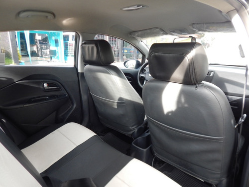 Kia Rio Ub Ex