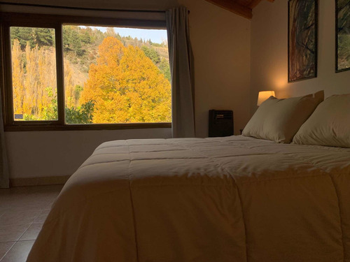 Imagen 3 de 16 de Alquiler Temporario: Amplio Departamento 3 Ambientes- 2 Cuartos Y 1 Baño.$25.000 Pornoche