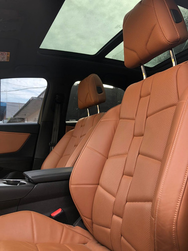 DS DS7 Crossback 2.0 Hdi 180 At So Chic