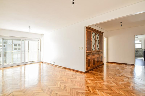 Hermoso 4 Ambientes - Reciclado - Torre - Cochera - Barrancas De Belgrano