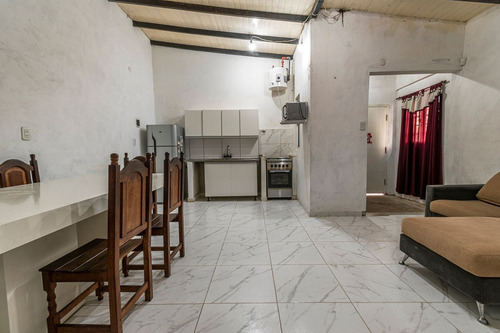 Casa En Venta Don Bosco, Pileta