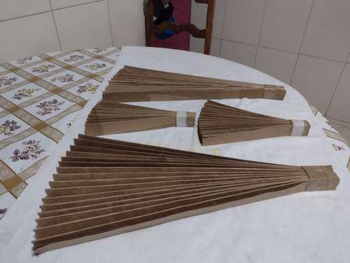 Imagem 1 de 5 de Reforma Fole De Acordeon | Venda De Papel Dobrado Para Fole