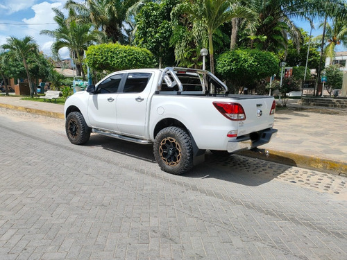 Imagen 5 de 15 de Mazda Bt-50 High