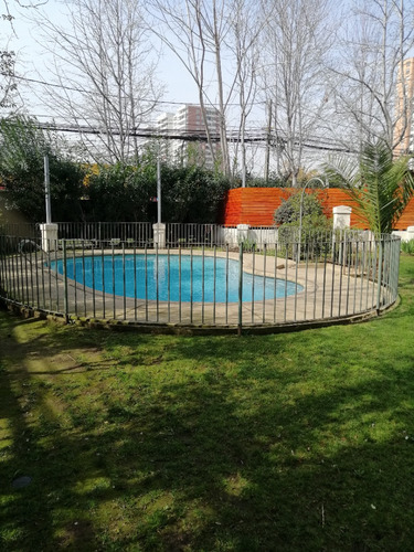 Excelente (3d,2b, 1bod,1est,piscina, 2calles Metrosanmiguel)