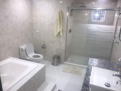 Imagen 10 de 14 de Amplio Penthouse En Urb Villa Freitas 04146878567