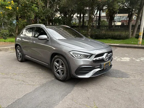 Mercedes-Benz Clase GLA 1.3t Amg Line