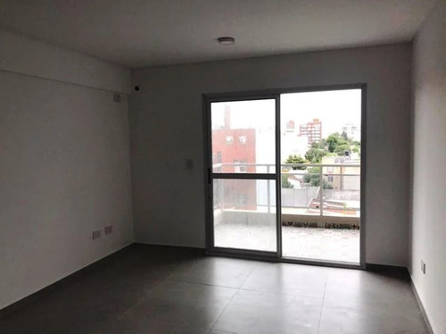 Imagen 8 de 13 de 2 Ambientes - Estrenar - Cochera - Oportunidad - Moron