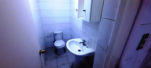 Gran Local Comercial Con Doble Frente   (177026)