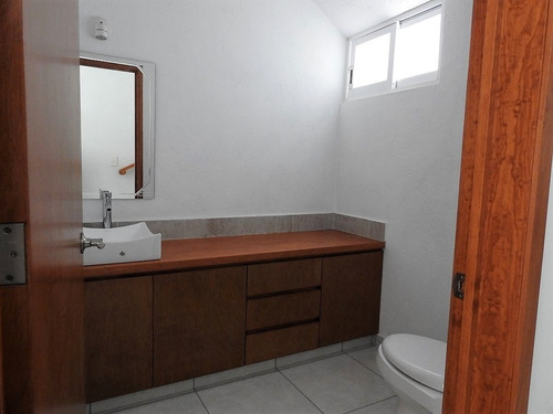 Excelente Casa En Condominio En Venta Cuernavaca