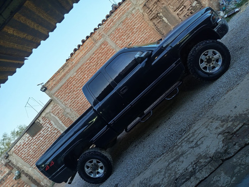 Dodge Ram 2500 Crew Cab Pick Up Laramie motor 6.7 lts Diésel