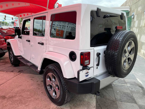 Imagen 4 de 14 de Jeep Wrangler 2018 3.7 Unlimited Sahara 3.6 4x4 At