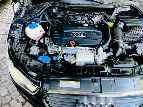 Audi A1 Sportback Sportback Stronic 1.4 TFSI