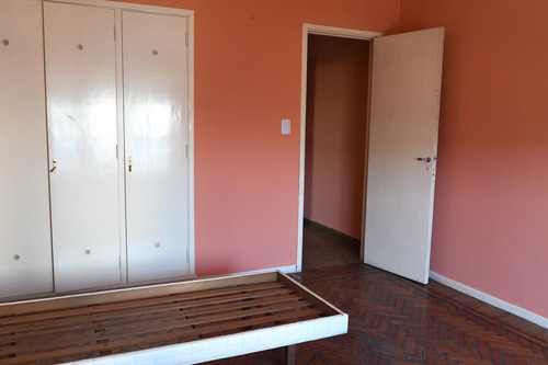 Imagen 14 de 30 de Deposito Mas Departamento 3 Amb Patio Y Terraza