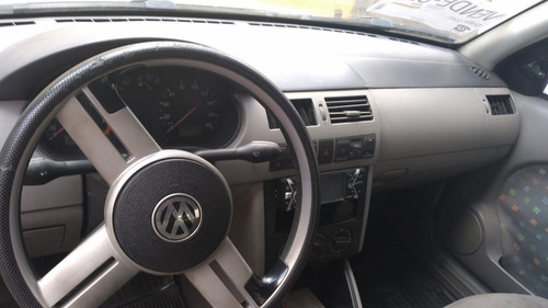 Imagem 6 de 12 de Volkswagen Parati 2002 1.0 16v Plus 5p
