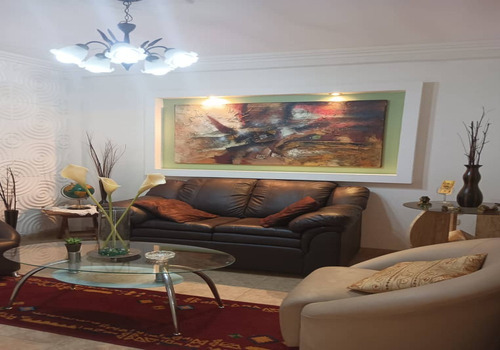 Imagen 7 de 17 de Yf/gs Asein P1888 Vende Confortable Townhouses Semi-amoblado En San Diego