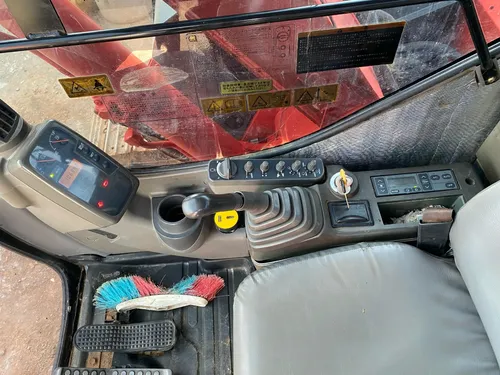 Hitachi Zaxis 75us-a Modelo 2005