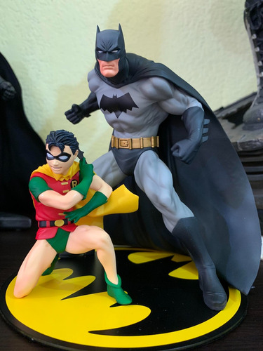 Kotobukiya Batman & Robin Artfx Batman Robin 2 Pack Estatua