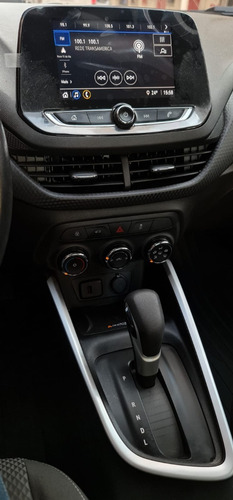 Imagem 15 de 15 de Chevrolet Ônix Plus 1.0 Turbo Flex Automático 2020