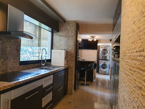 Imagen 14 de 30 de Sss: Vende Apartamento 23-21417 En La Boyera De 139 M2, Remodelado Y Amoblado