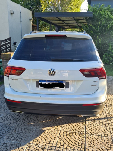 Volkswagen Tiguan Allspace 2018 1.4 Tsi Trendline 150cv Dsg
