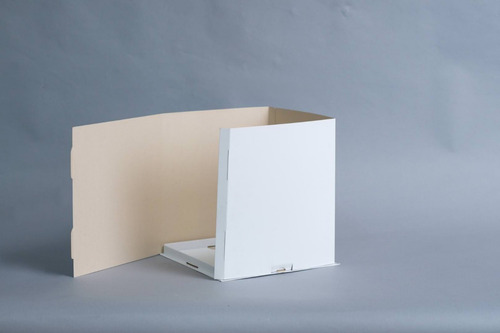 Caja Base Bandeja + Tapa 26x26x30 Cm (x50 U.) Tortas Altas Drip - 145 Bauletto