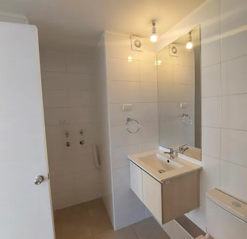 Se Vende Departamento 1d, Metro Carlos Valdovinos