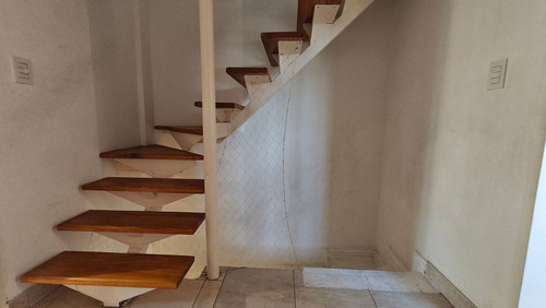 Ph Triplex 4 Ambientes Con Patio Caseros