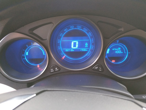 Imagen 9 de 11 de Citroen C4 Lounge Hdi Tendance 2015