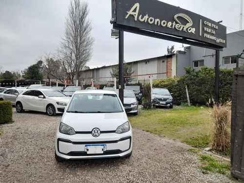Volkswagen Up! 1.0 Take Up! Aa 75cv