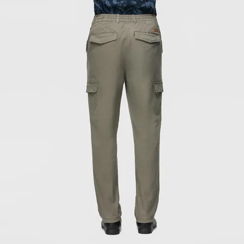 Pantalones hombre fashion park hotsell
